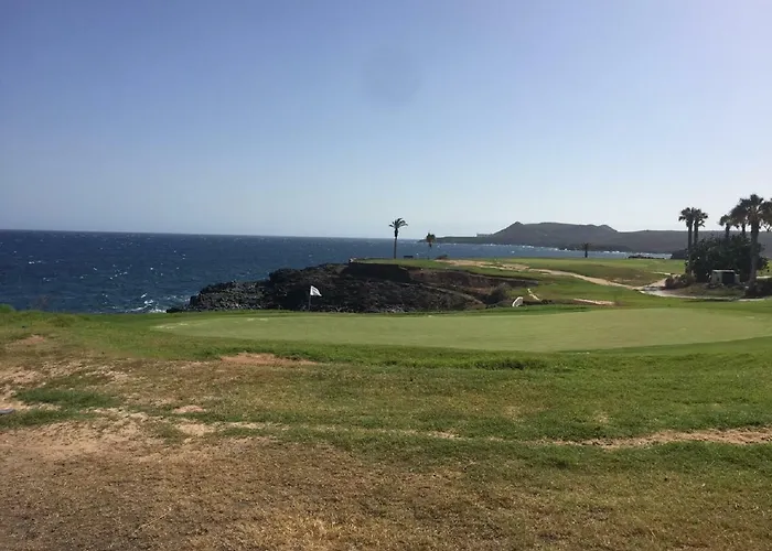 Marina Golf Apartments